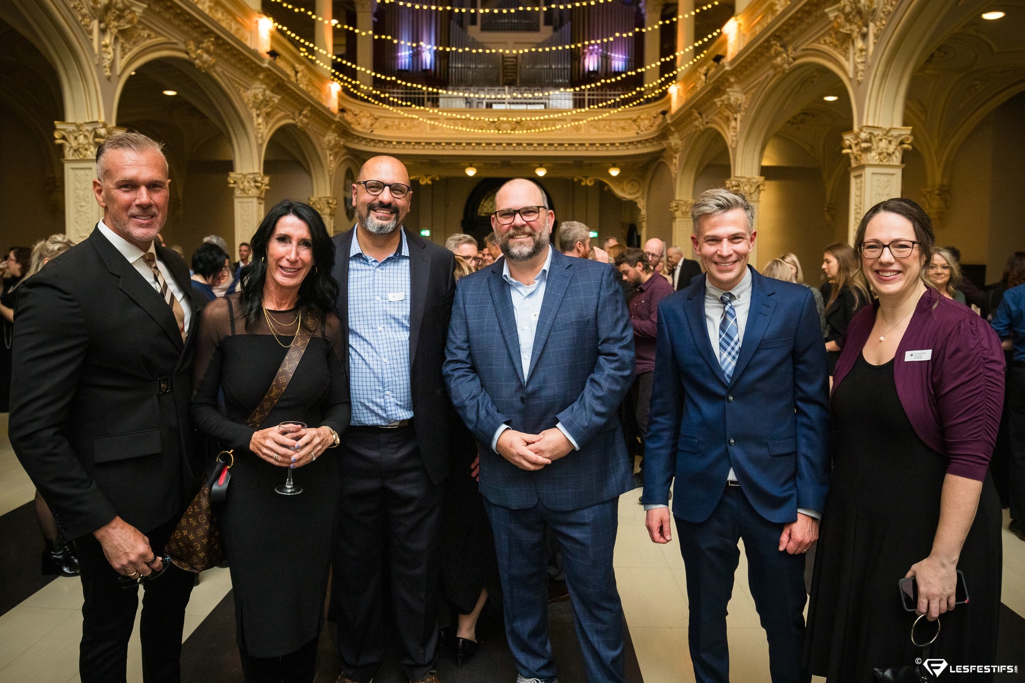 Chercheurs - Record de Collecte de Fonds au 3e Cocktail Bénéfice pour le Fonds Recherche Cancer Québec